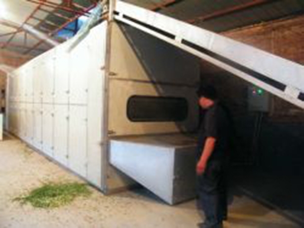 蔬菜网带烘干机